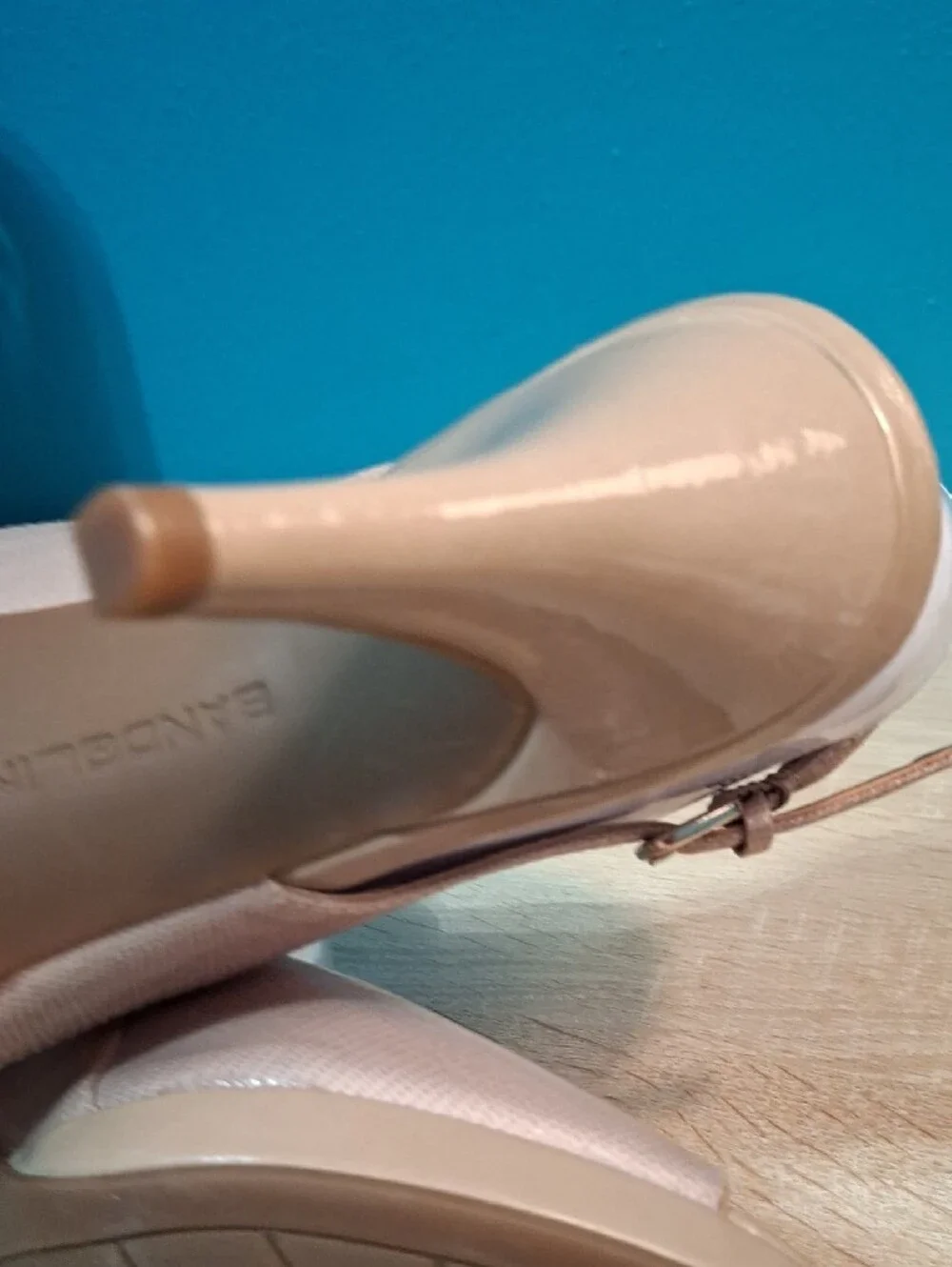 Bandolino Beige Peep-Toe Slingback Heels